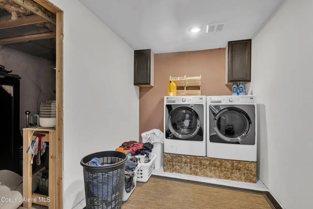 1055 E Warm Springs Avenue Post Falls ID 83854
