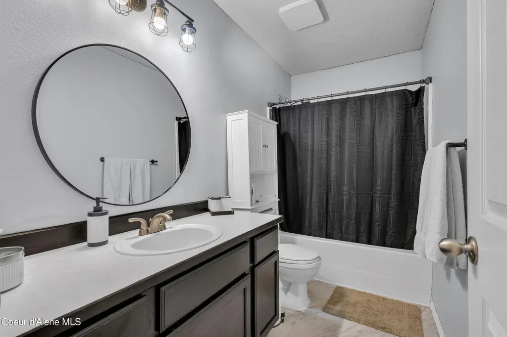 1055 E Warm Springs Avenue Post Falls ID 83854