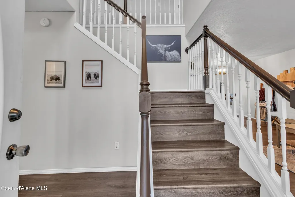 1055 E Warm Springs Avenue Post Falls ID 83854