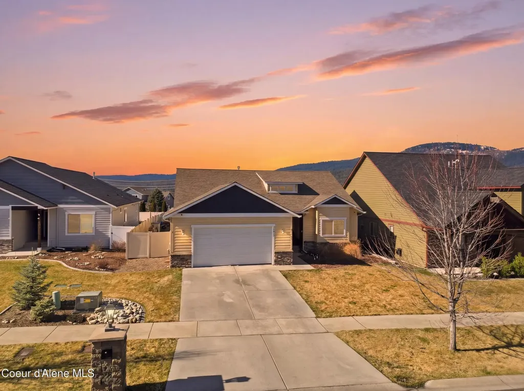 13421 N Shimmering Court Rathdrum ID 83858