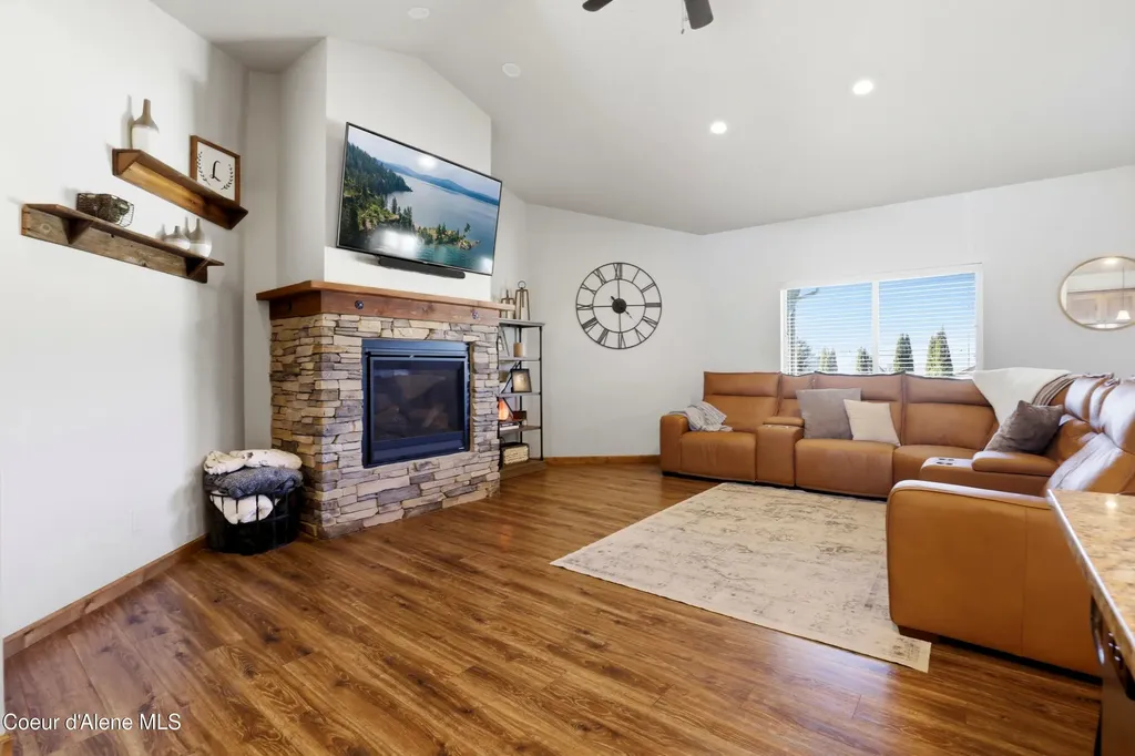 13421 N Shimmering Court Rathdrum ID 83858