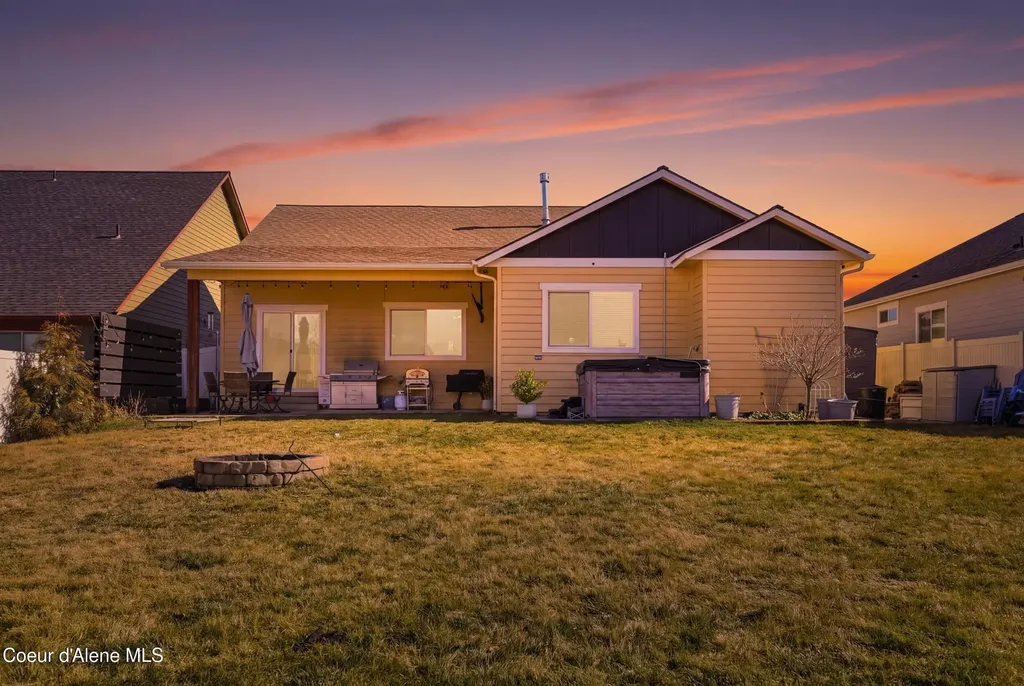 13421 N Shimmering Court Rathdrum ID 83858