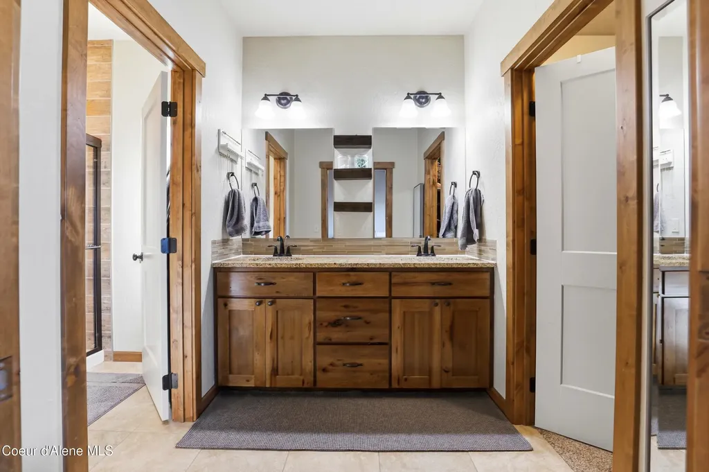 13421 N Shimmering Court Rathdrum ID 83858
