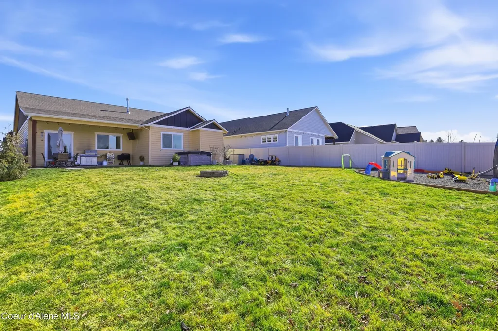 13421 N Shimmering Court Rathdrum ID 83858