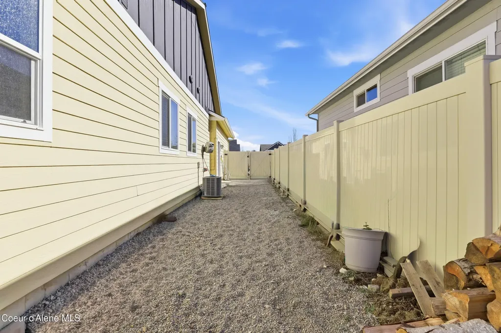 13421 N Shimmering Court Rathdrum ID 83858