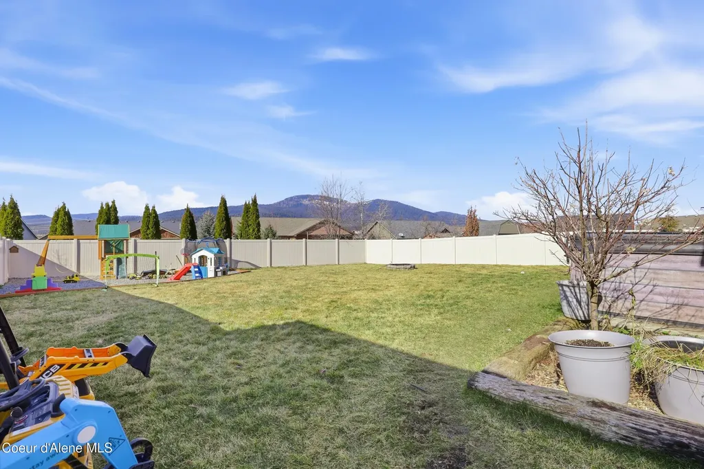 13421 N Shimmering Court Rathdrum ID 83858