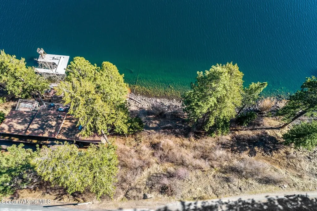 5666 E Waverly Loop Hayden ID 83835