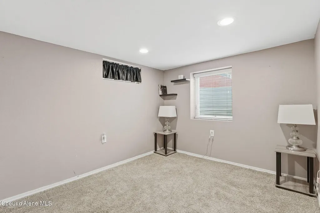 5018 N Stevens Street Spokane WA 99205