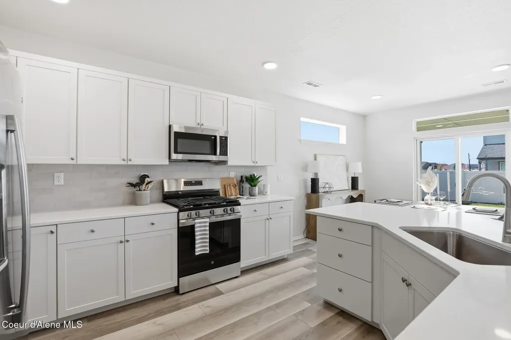 13948 N Apex Way Hayden ID 83835