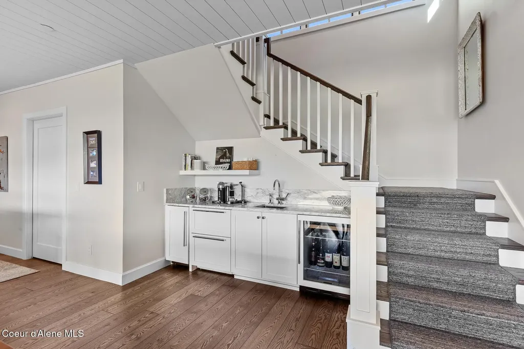 6355 S Weaver Loop Harrison ID 83833