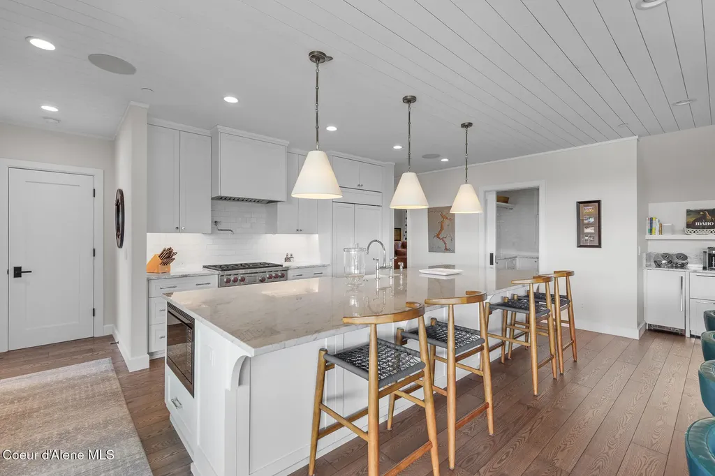 6355 S Weaver Loop Harrison ID 83833