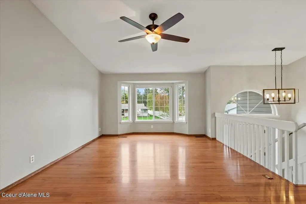 10665 N Oxford Drive Hayden ID 83835