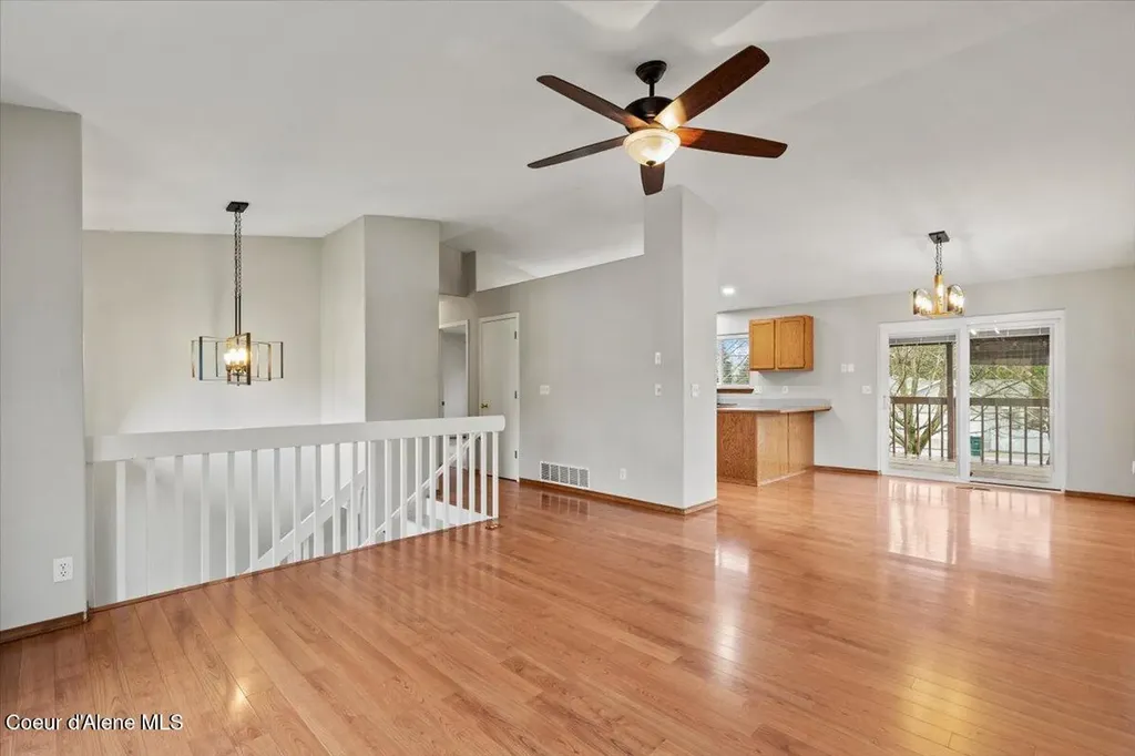 10665 N Oxford Drive Hayden ID 83835