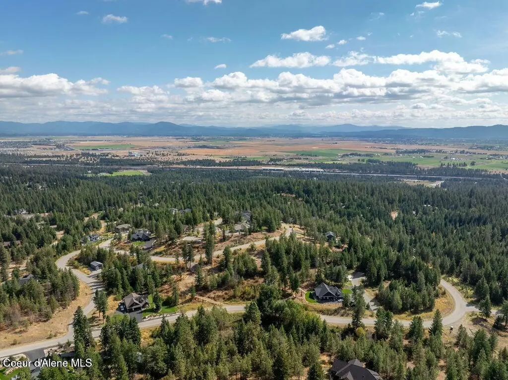 L6B5 N Spiral Ridge Trail Rathdrum ID 83858