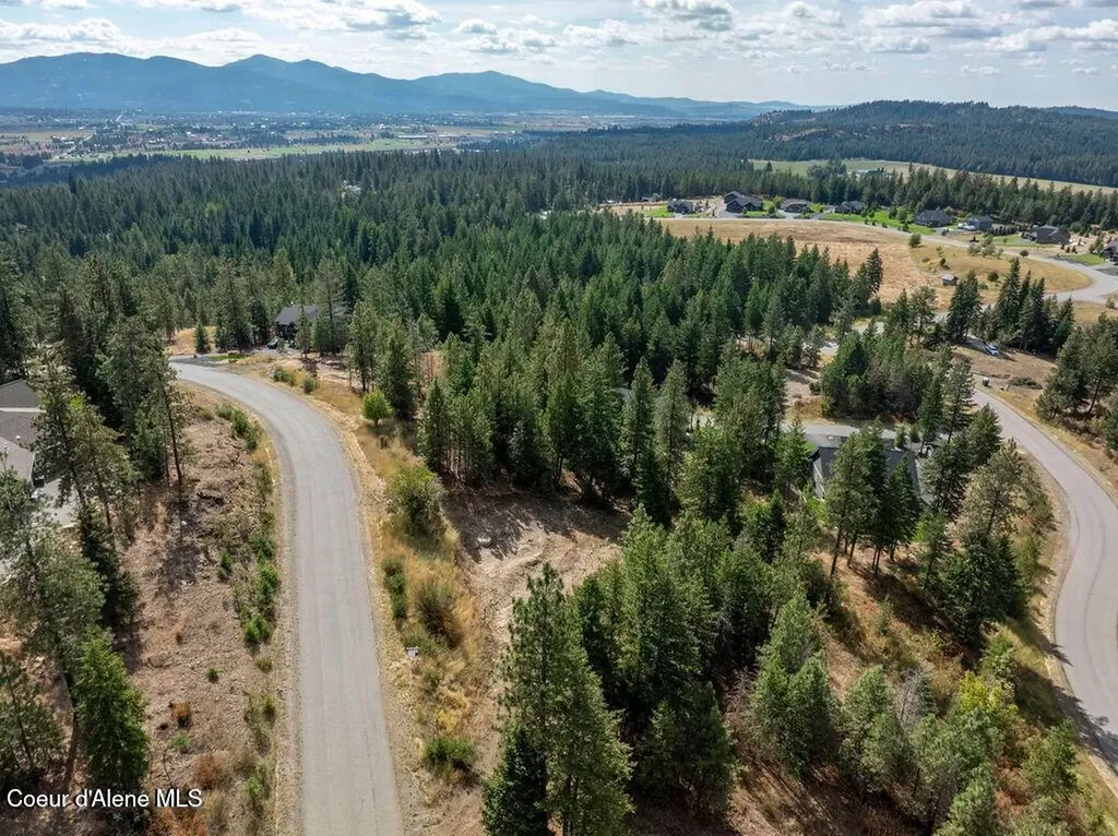 L6B5 N Spiral Ridge Trail Rathdrum ID 83858