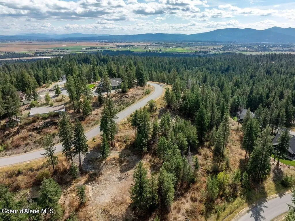 L6B5 N Spiral Ridge Trail Rathdrum ID 83858