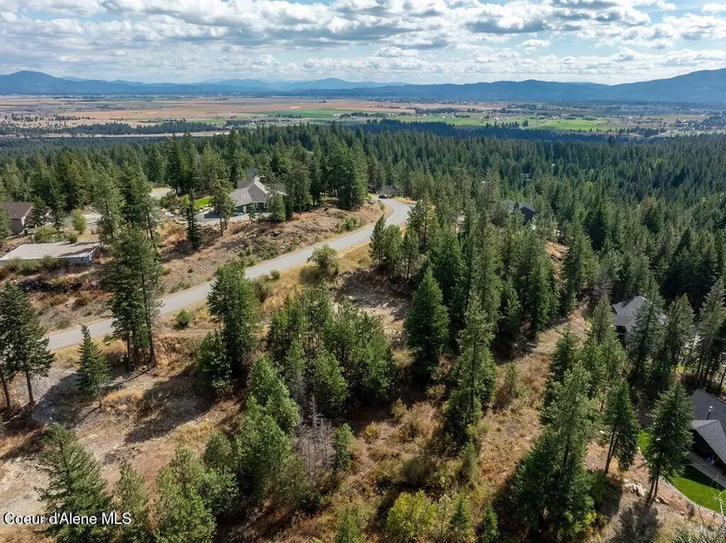 L6B5 N Spiral Ridge Trail Rathdrum ID 83858