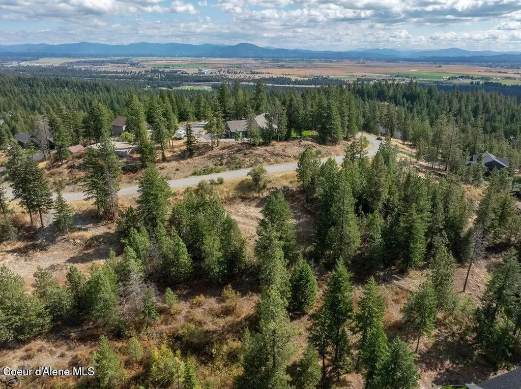 L6B5 N Spiral Ridge Trail Rathdrum ID 83858