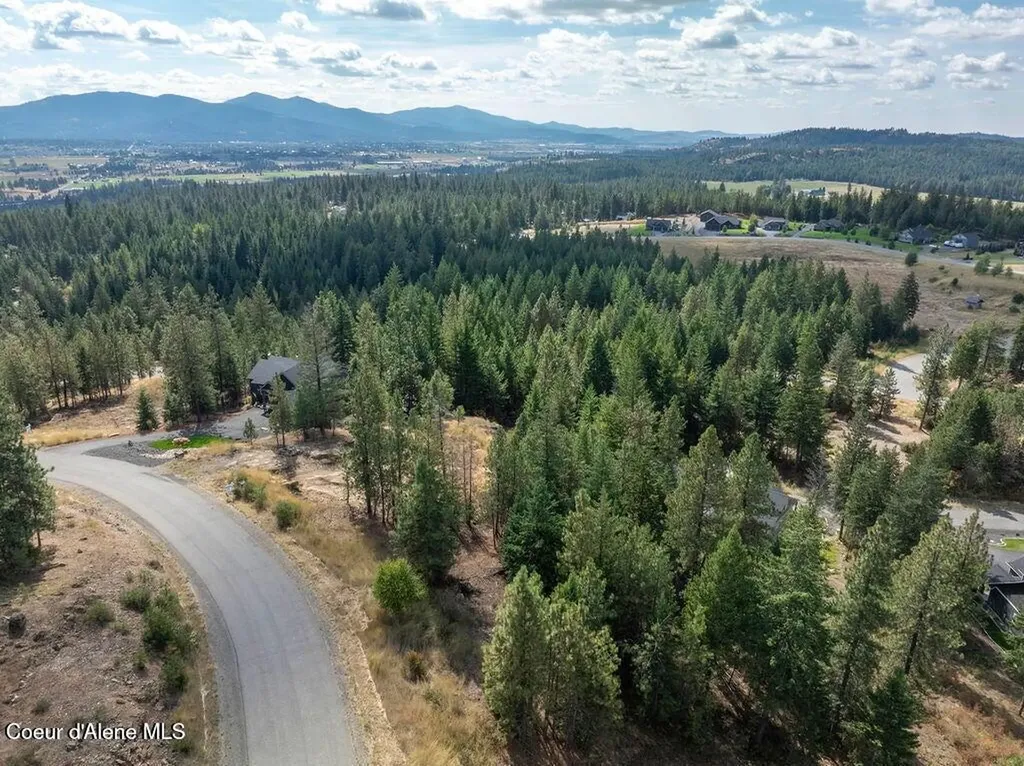 L6B5 N Spiral Ridge Trail Rathdrum ID 83858