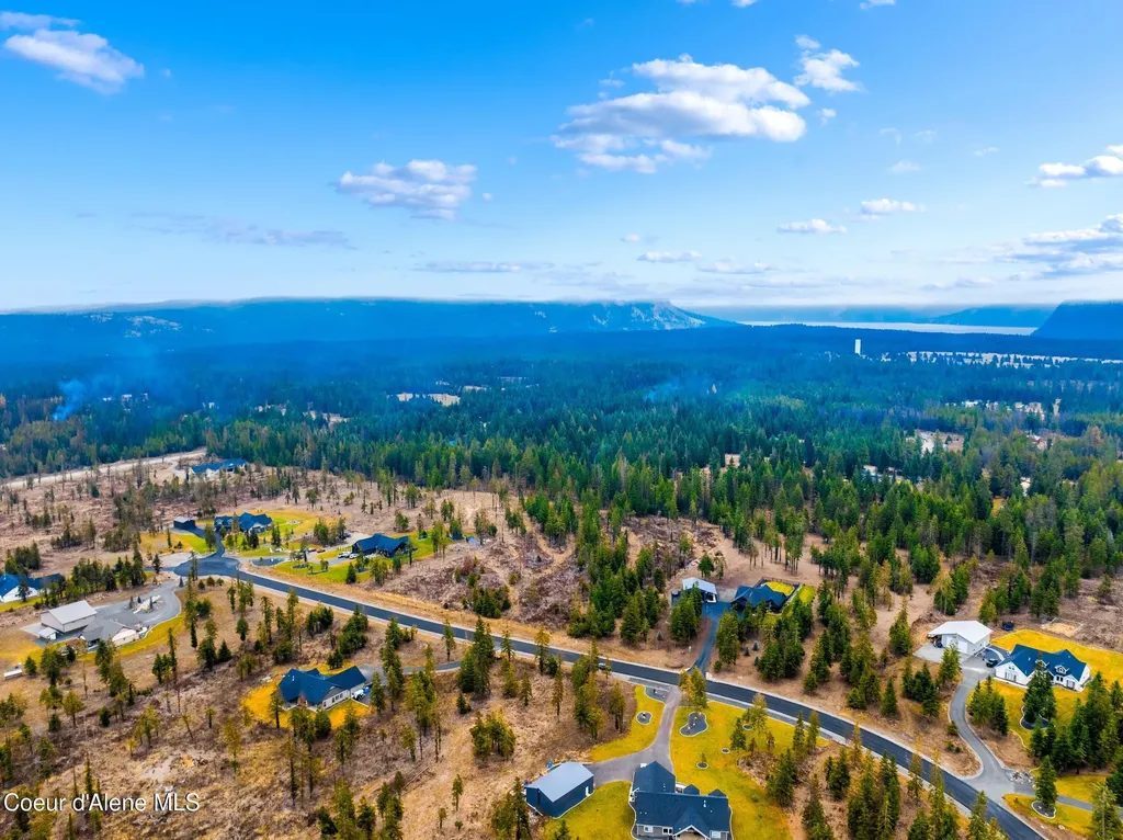 L6B5 N Spiral Ridge Trail Rathdrum ID 83858