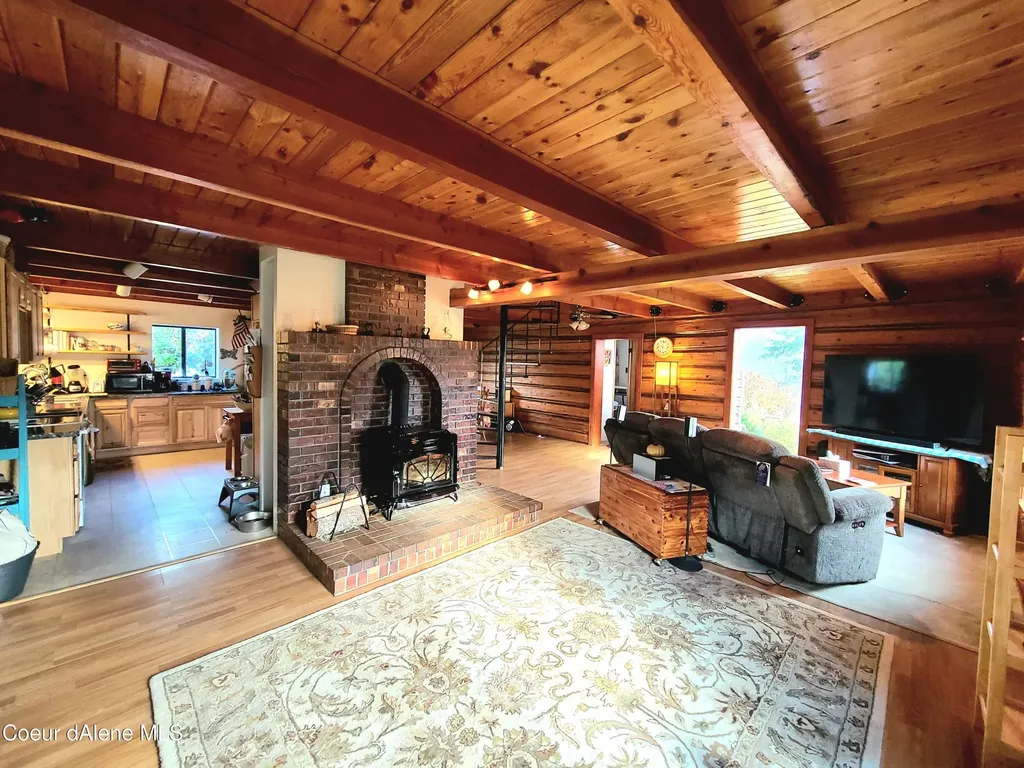 616 Painter Road Clark Fork ID 83811