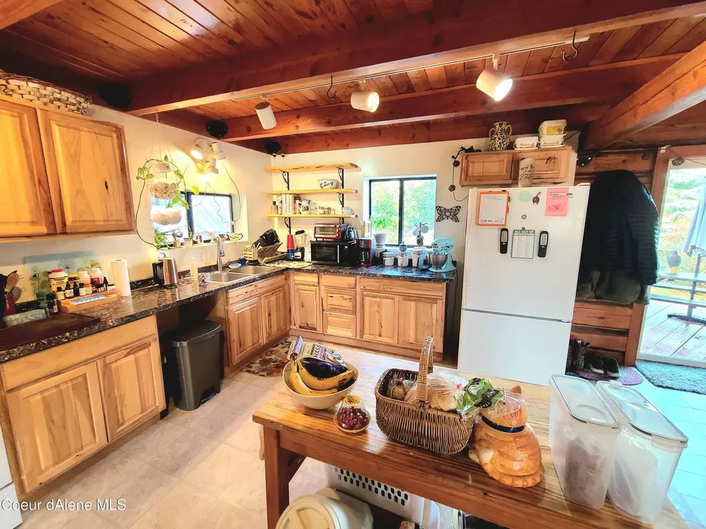 616 Painter Road Clark Fork ID 83811