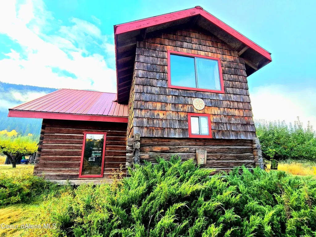 616 Painter Road Clark Fork ID 83811