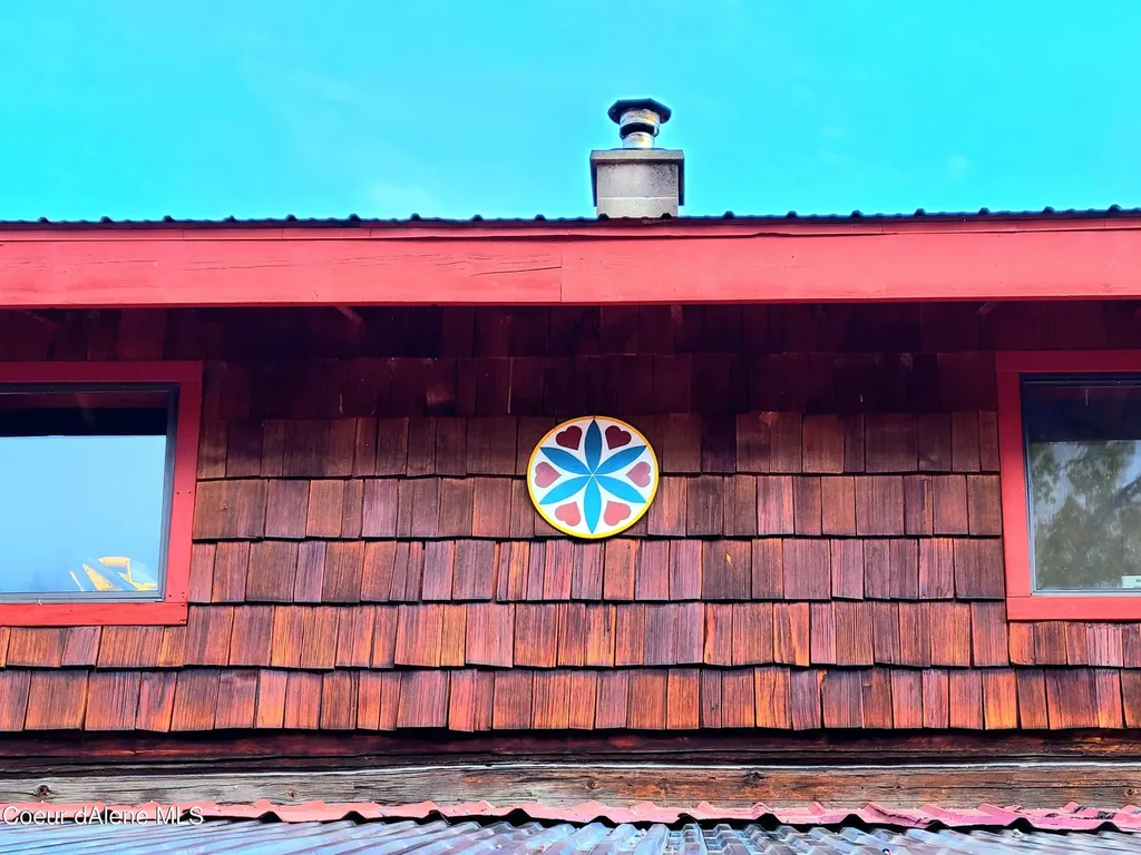 616 Painter Road Clark Fork ID 83811