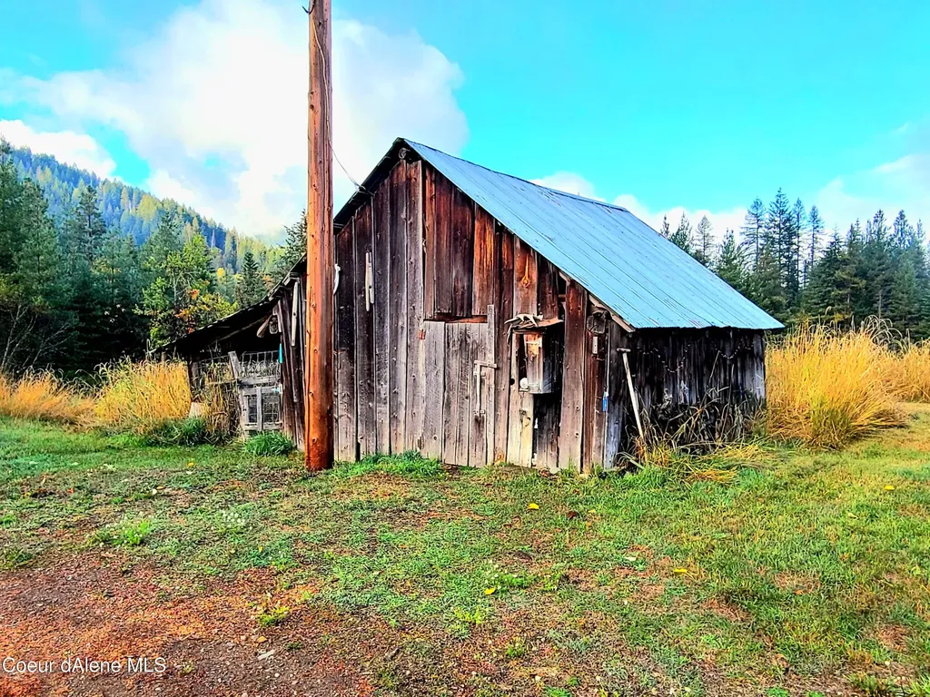 616 Painter Road Clark Fork ID 83811