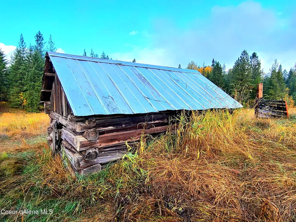 616 Painter Road Clark Fork ID 83811