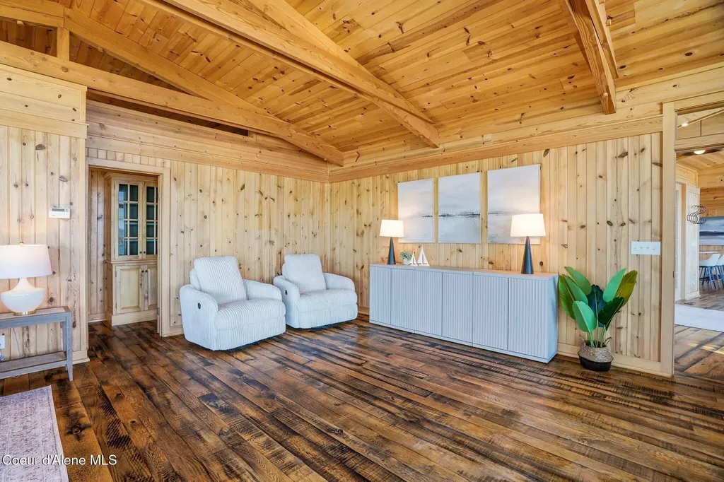 5015 Bottle Bay Road Sagle ID 83860