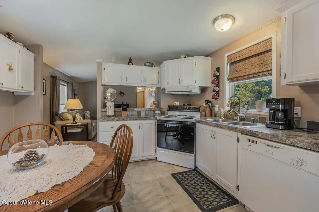 2315 W Lady Anne Way Post Falls ID 83854