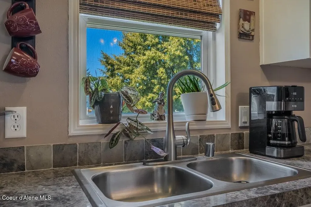 2315 W Lady Anne Way Post Falls ID 83854