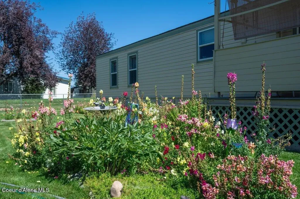 2315 W Lady Anne Way Post Falls ID 83854