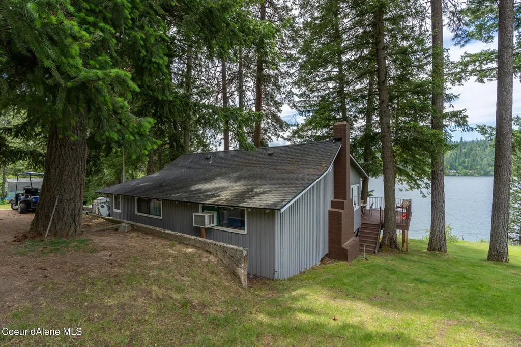 13275 N Nannas Nook Lane Hayden ID 83835