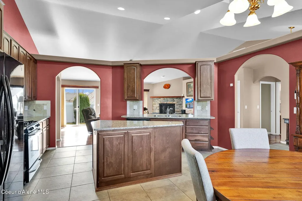 2840 W Mulberry Court Hayden ID 83835