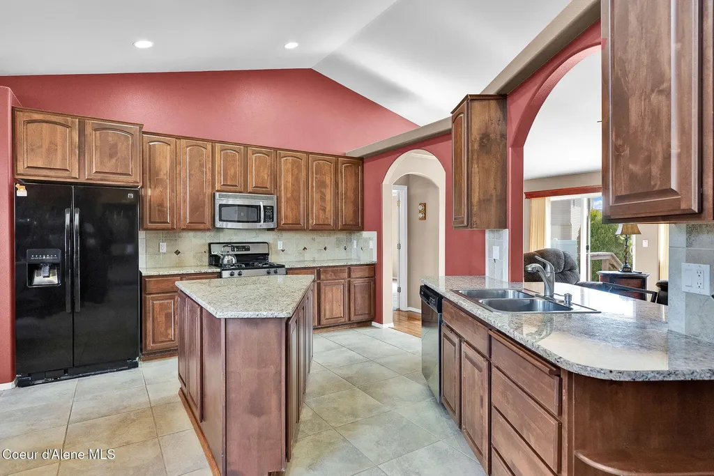 2840 W Mulberry Court Hayden ID 83835