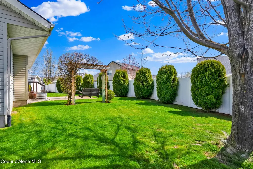 2840 W Mulberry Court Hayden ID 83835