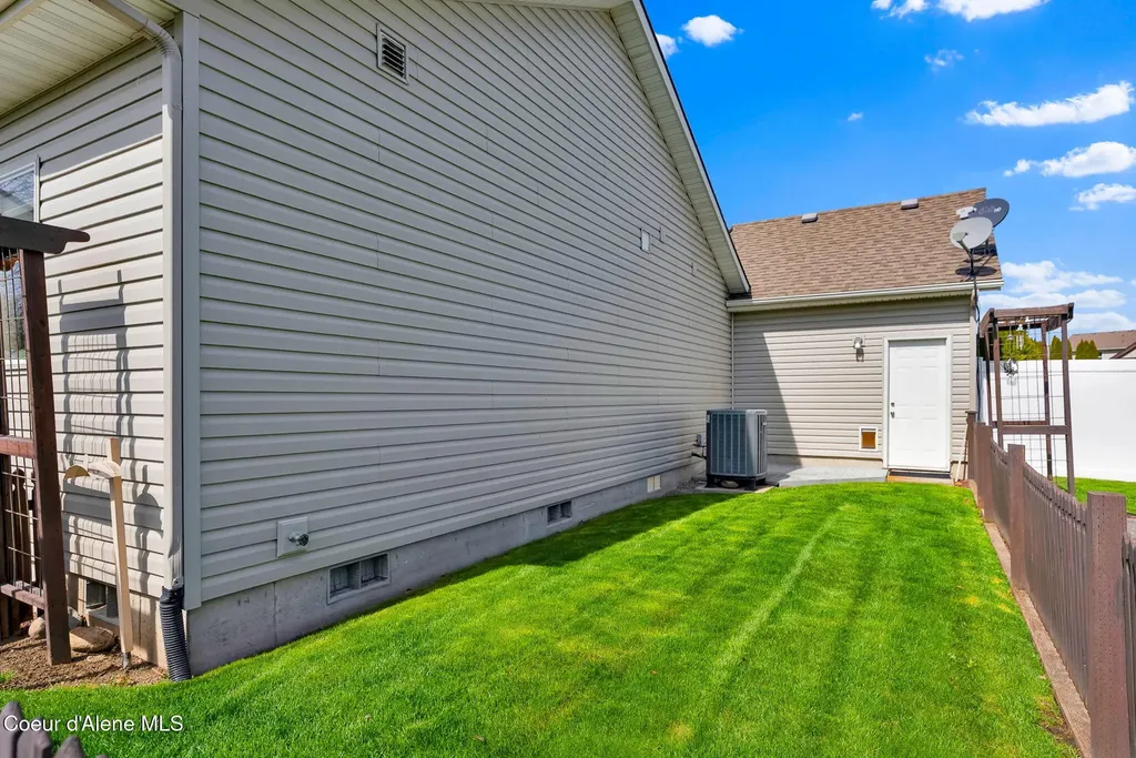 2840 W Mulberry Court Hayden ID 83835