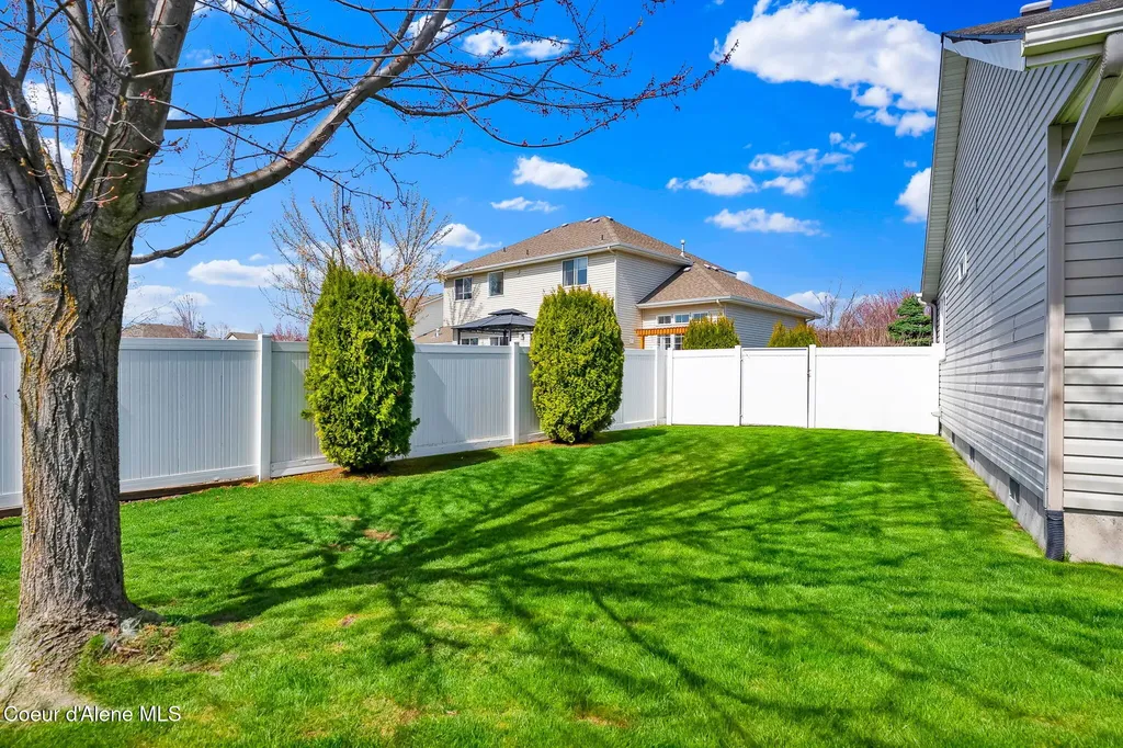 2840 W Mulberry Court Hayden ID 83835