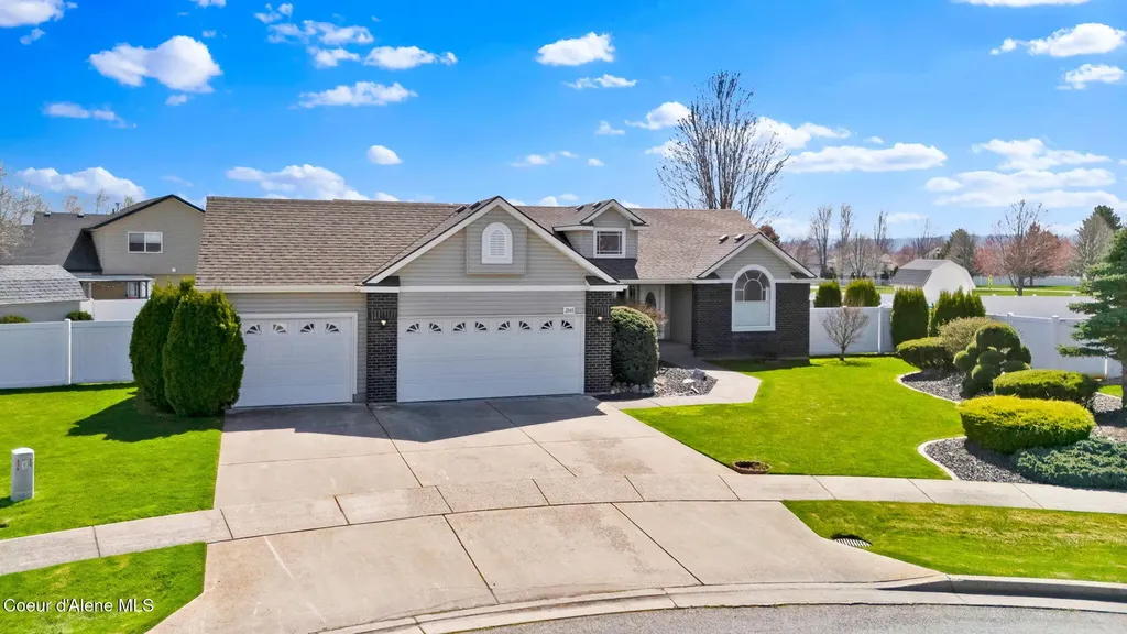 2840 W Mulberry Court Hayden ID 83835