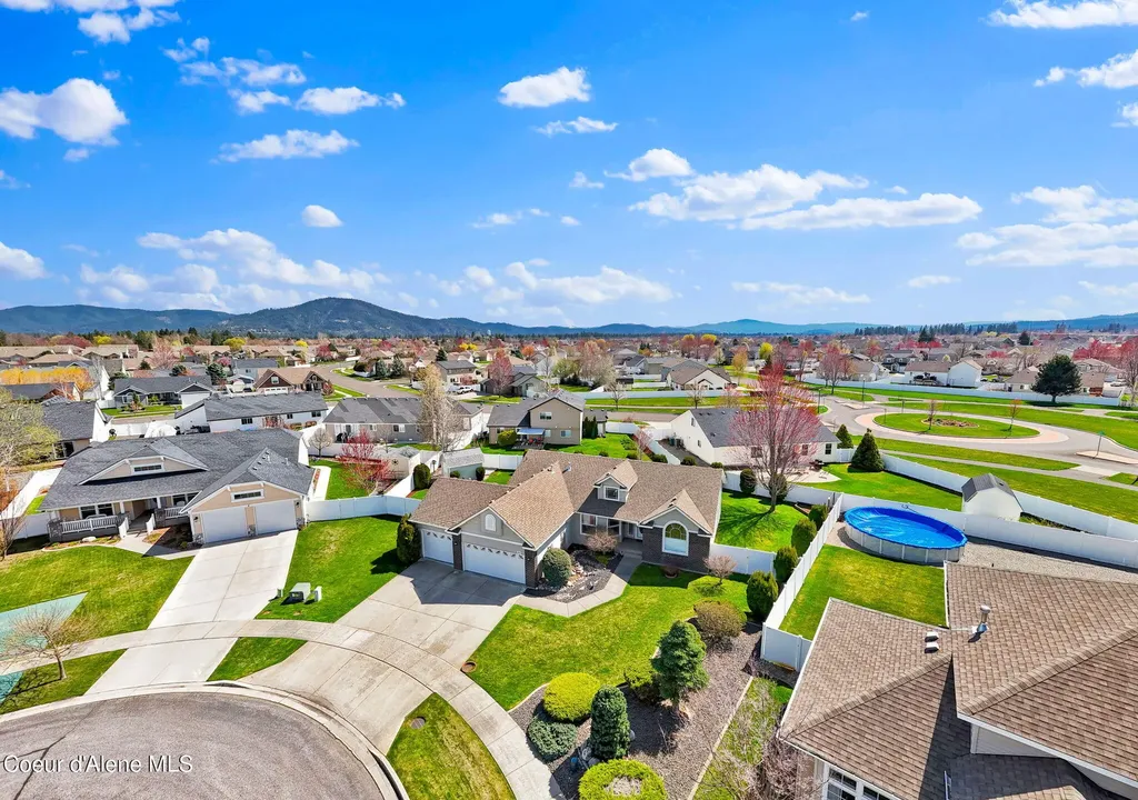 2840 W Mulberry Court Hayden ID 83835