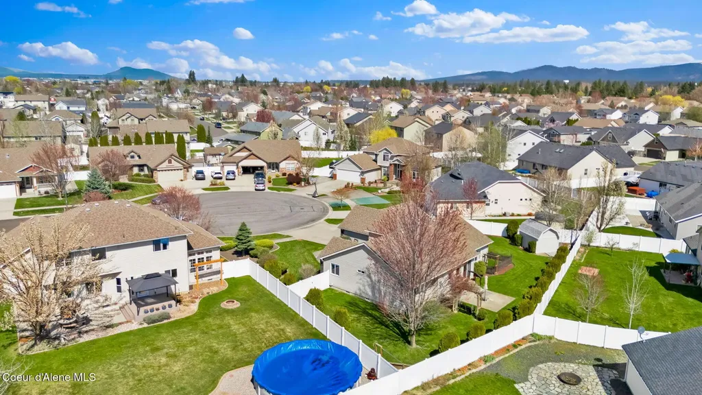 2840 W Mulberry Court Hayden ID 83835