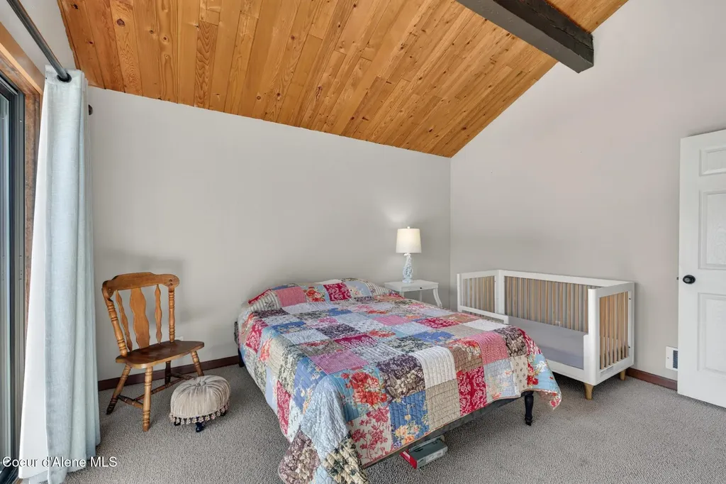 5305 W Fairway Lane Rathdrum ID 83858