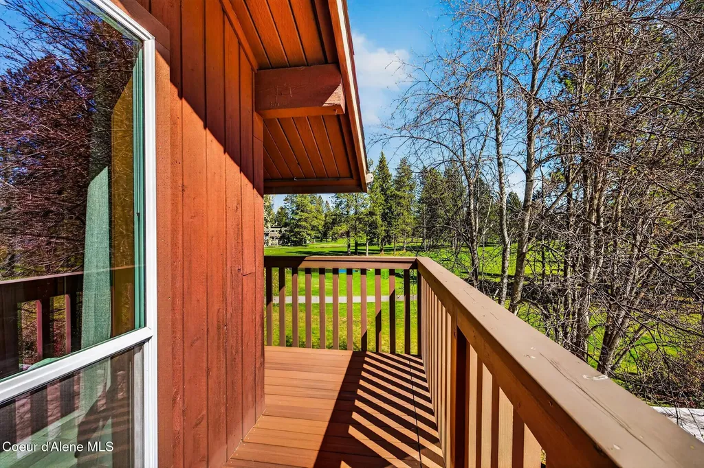5305 W Fairway Lane Rathdrum ID 83858