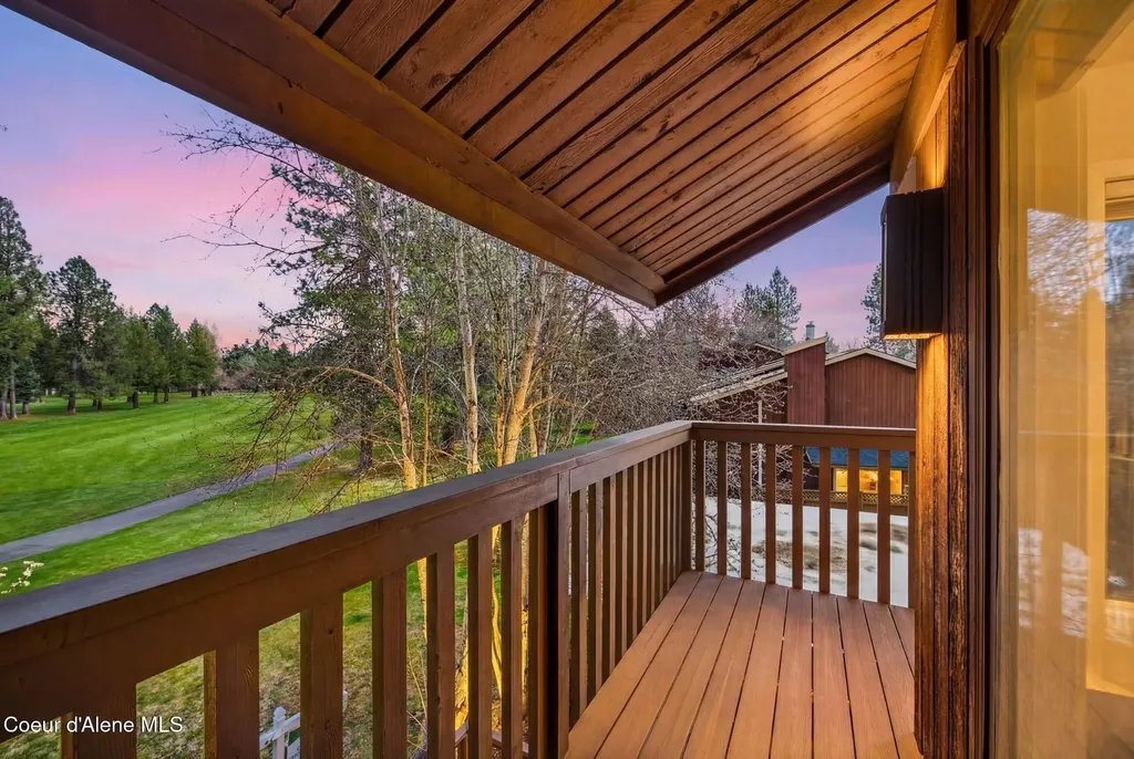 5305 W Fairway Lane Rathdrum ID 83858