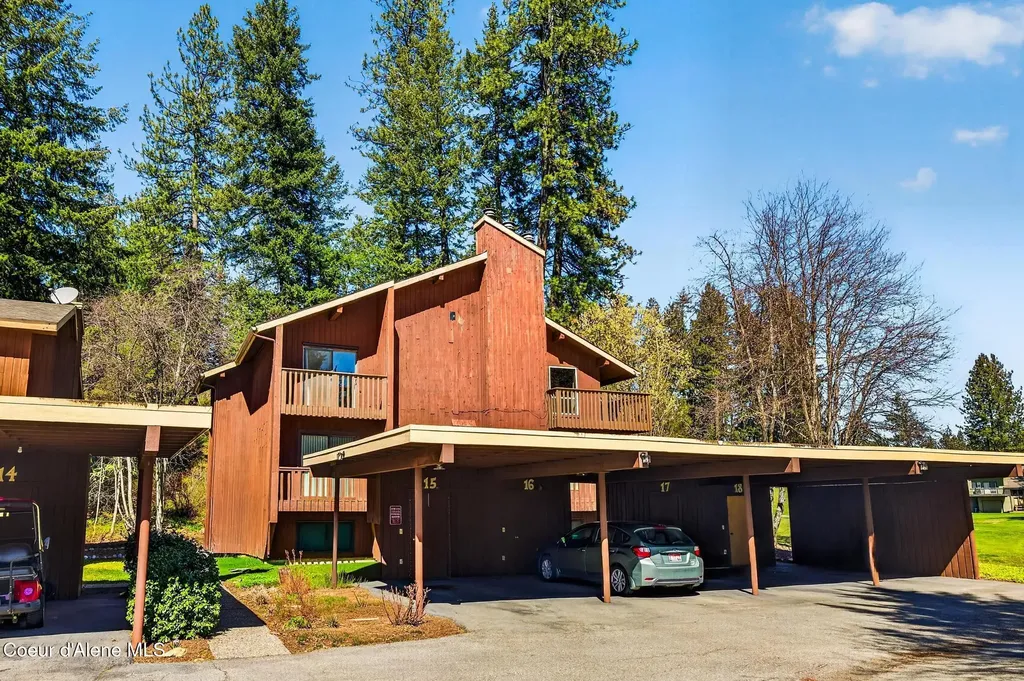5305 W Fairway Lane Rathdrum ID 83858