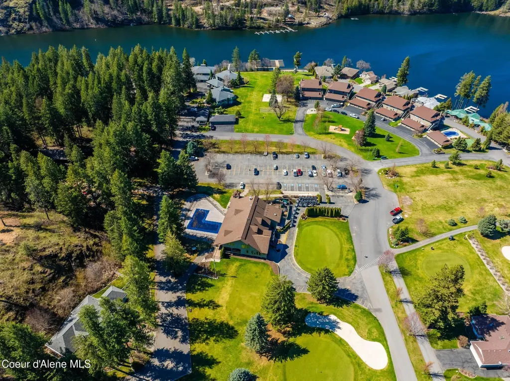 5305 W Fairway Lane Rathdrum ID 83858