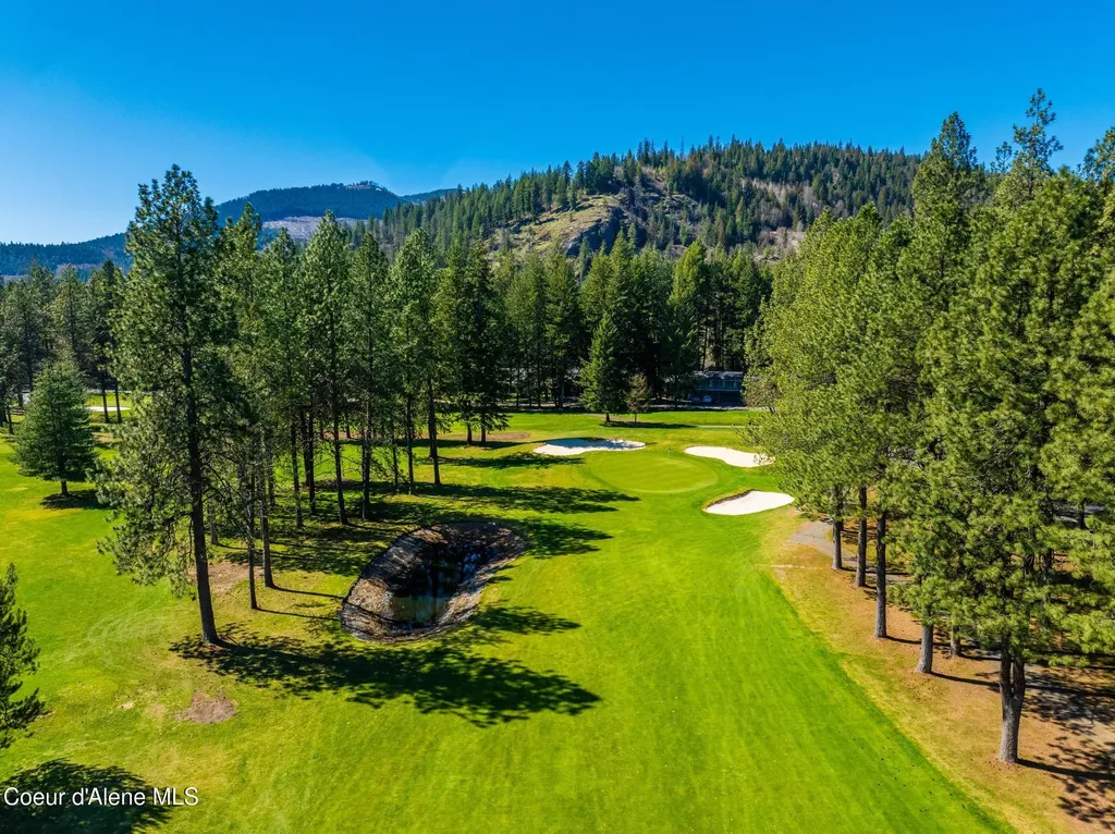 5305 W Fairway Lane Rathdrum ID 83858