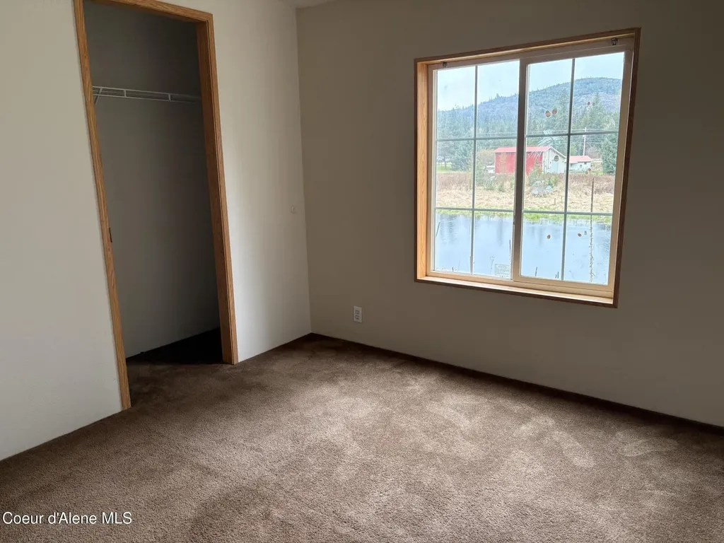 34 Troudt Court Priest River ID 83856